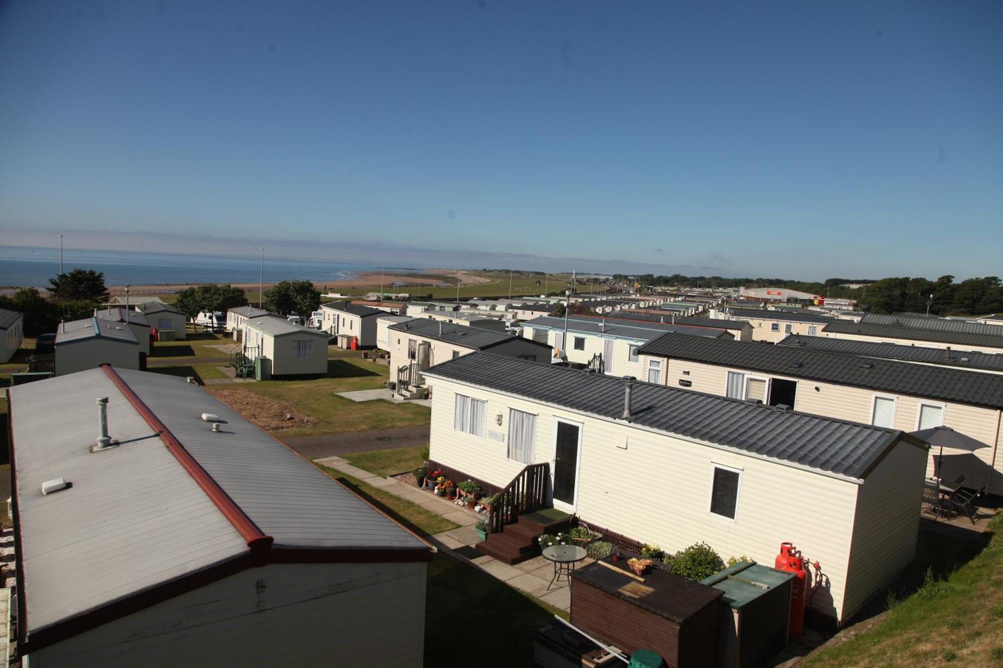 Red Lion Holiday Park 阿布罗斯 外观 照片