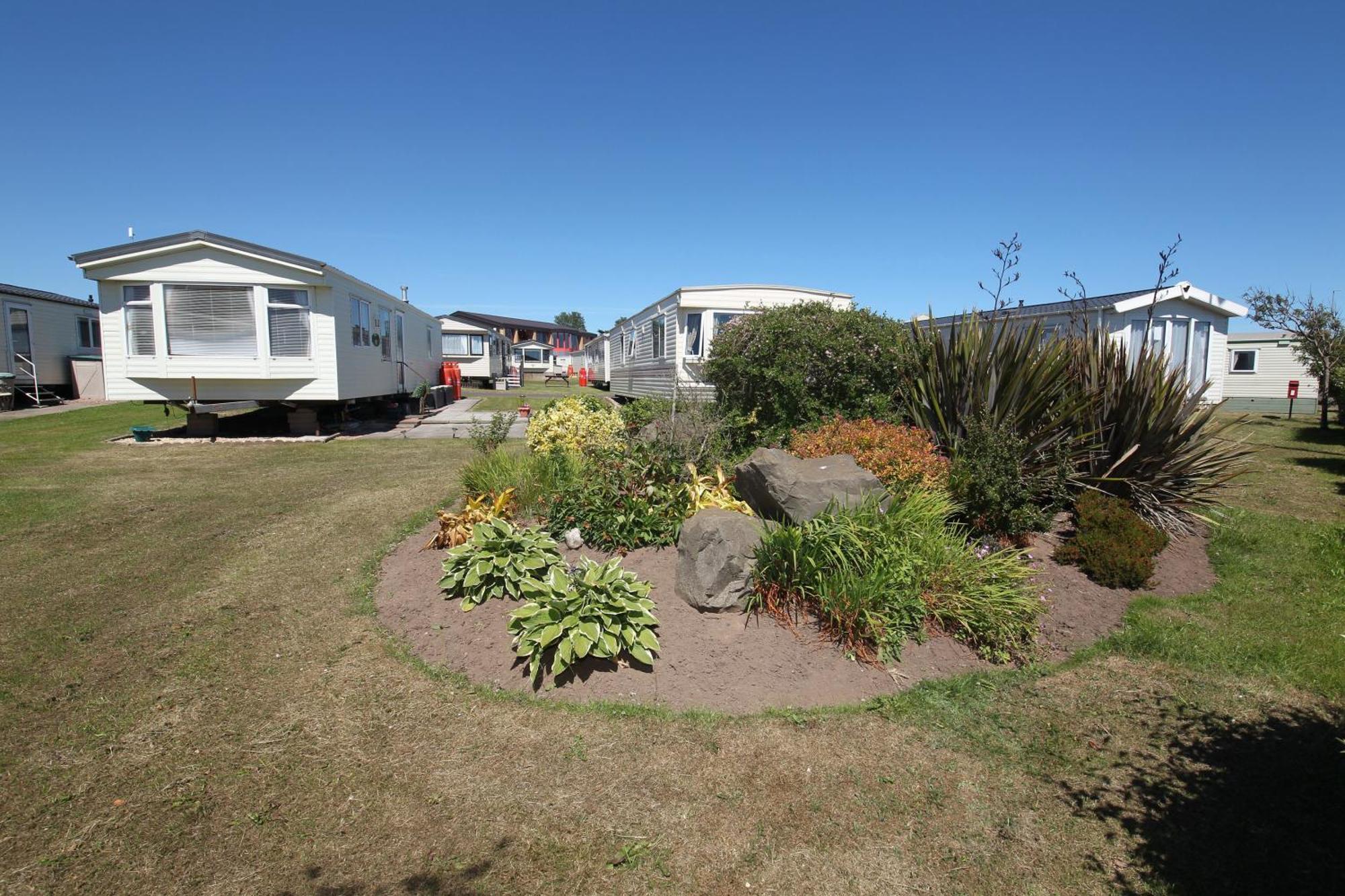 Red Lion Holiday Park 阿布罗斯 外观 照片