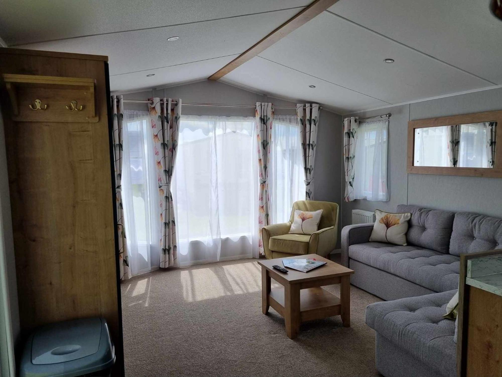 Red Lion Holiday Park 阿布罗斯 外观 照片