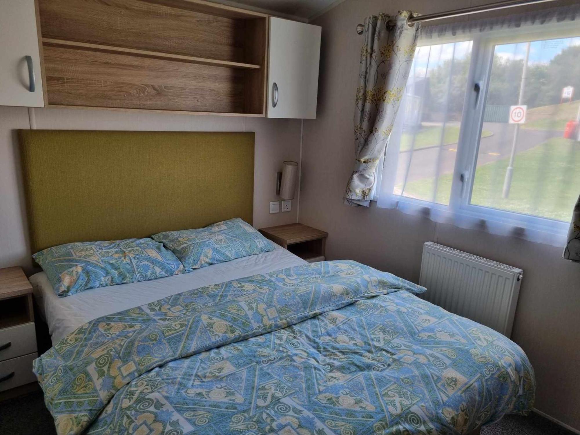Red Lion Holiday Park 阿布罗斯 外观 照片