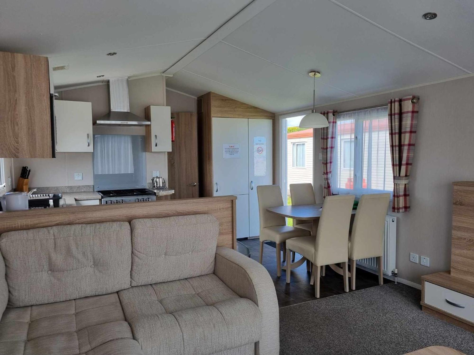 Red Lion Holiday Park 阿布罗斯 外观 照片