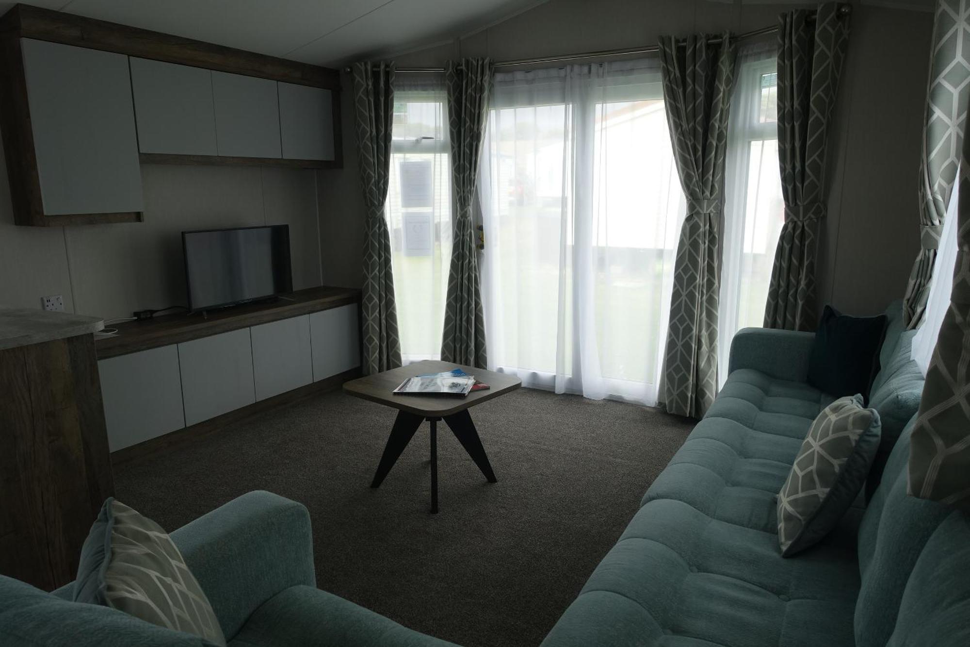 Red Lion Holiday Park 阿布罗斯 外观 照片