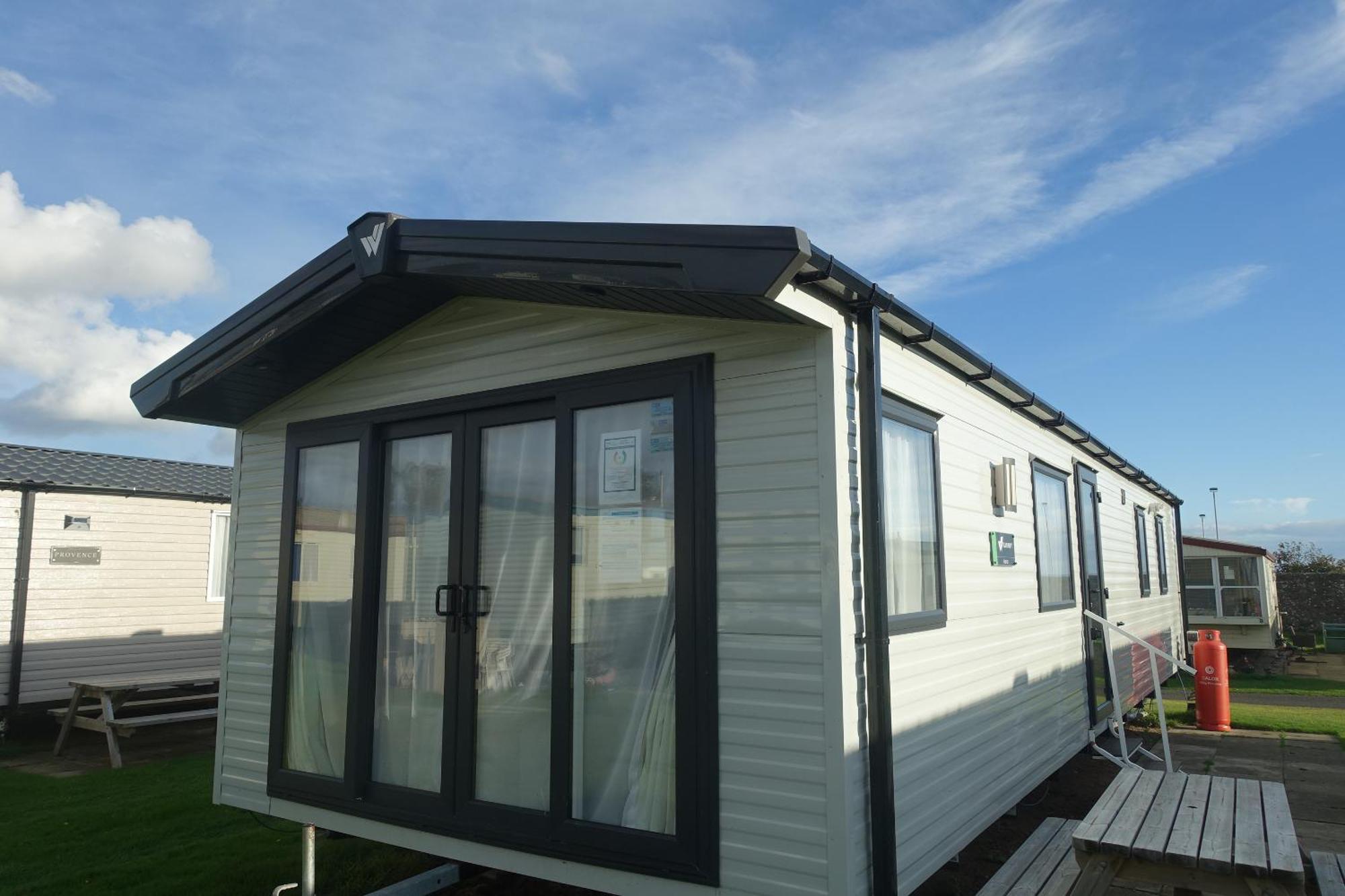 Red Lion Holiday Park 阿布罗斯 外观 照片
