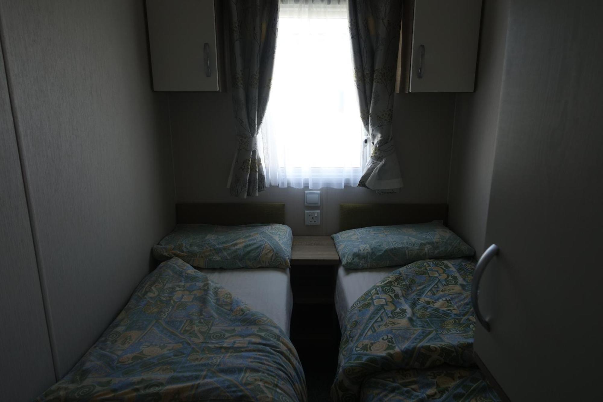 Red Lion Holiday Park 阿布罗斯 外观 照片