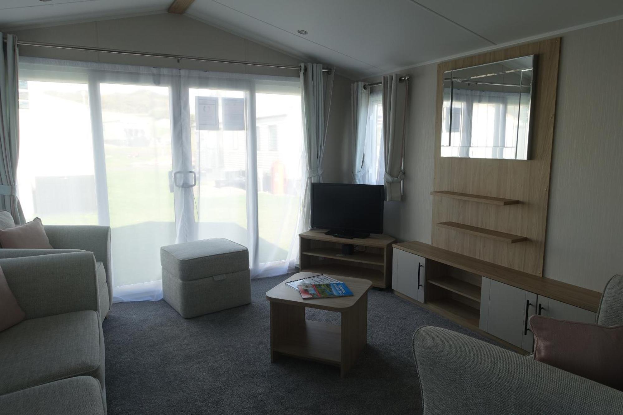 Red Lion Holiday Park 阿布罗斯 外观 照片